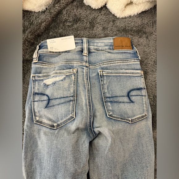 American Eagle Outfitters Light Blue Distressed Skinny Jeans - Picture 5 of 5